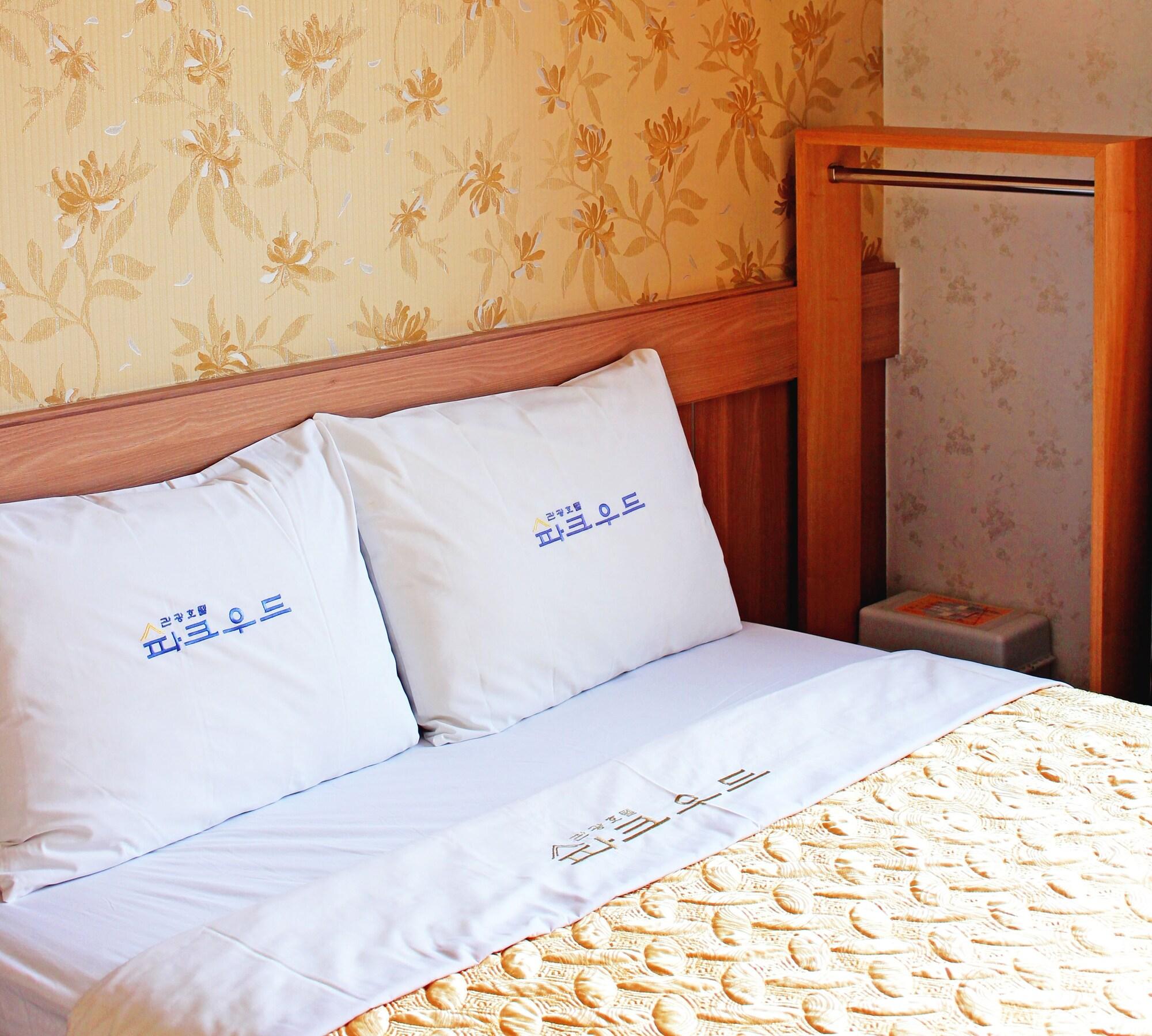 Hotel Parkwood Incheon Airport Экстерьер фото