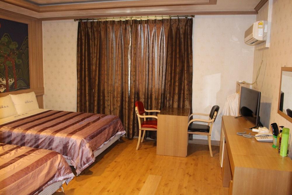 Hotel Parkwood Incheon Airport Экстерьер фото