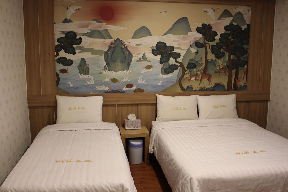 Hotel Parkwood Incheon Airport Экстерьер фото